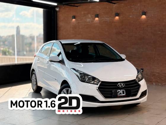 HYUNDAI HB20 1.6 COMFORT PLUS 16V FLEX 4P MANUAL HYUNDAI HB20 1.6 COMFORT PLUS 16V FLEX 4P MANUAL